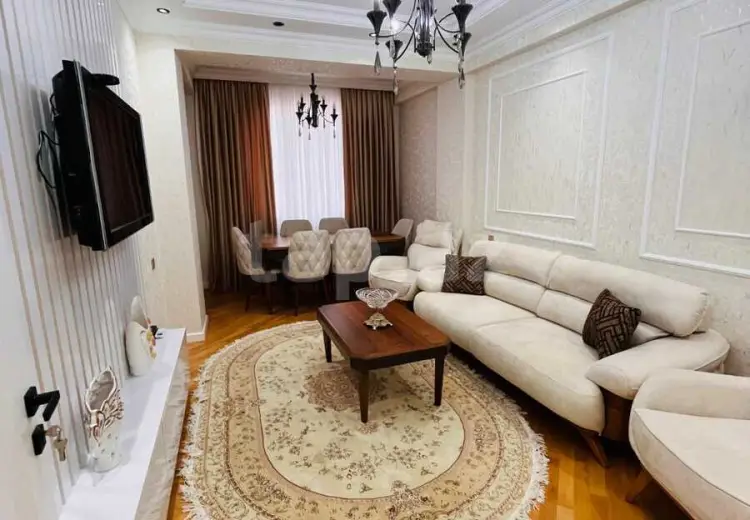 3 otaqlı mənzil , Bakı