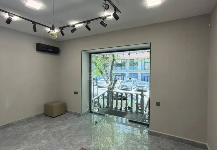 120 m² Obyekt / Ofis Kirayə (aylıq), Nəsimi, Bakı