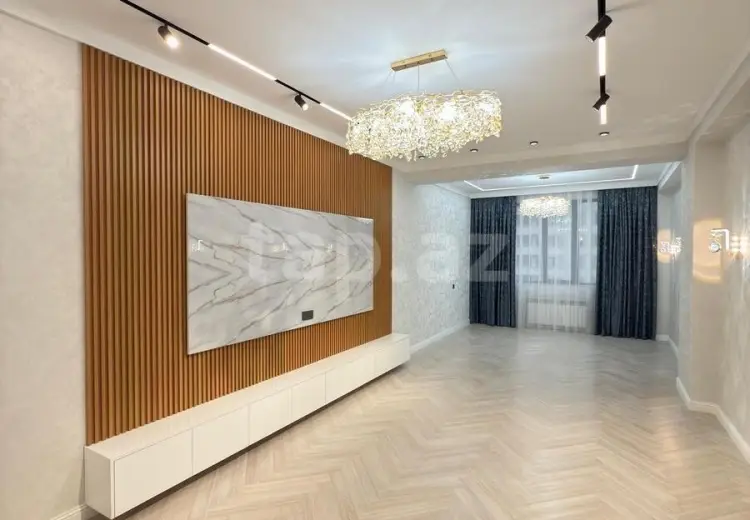 4 otaqlı mənzil , Bakı