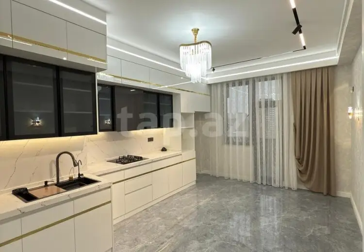 4 otaqlı mənzil , Bakı