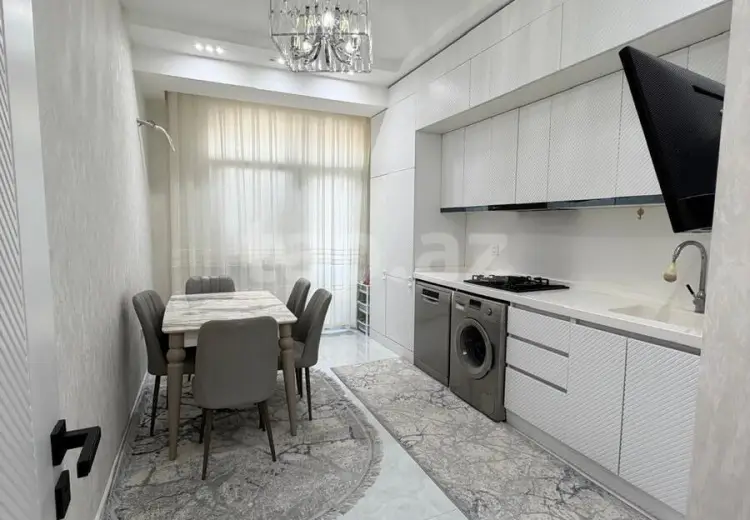 3 otaqlı mənzil , Bakı