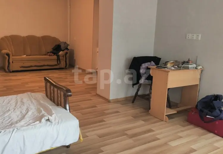 9 otaqlı mənzil , Bakı