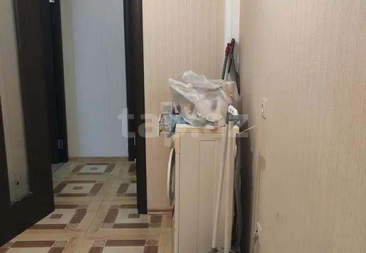 9 otaqlı mənzil , Bakı