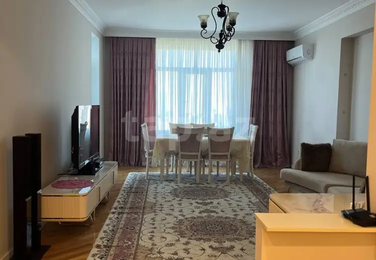 3 otaqlı mənzil , Bakı