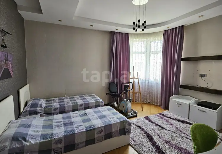 3 otaqlı mənzil , Bakı