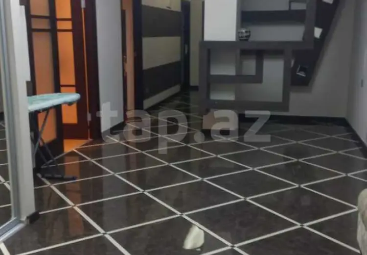 3 otaqlı mənzil , Bakı