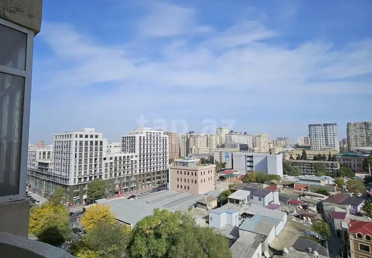 3 otaqlı mənzil , Bakı