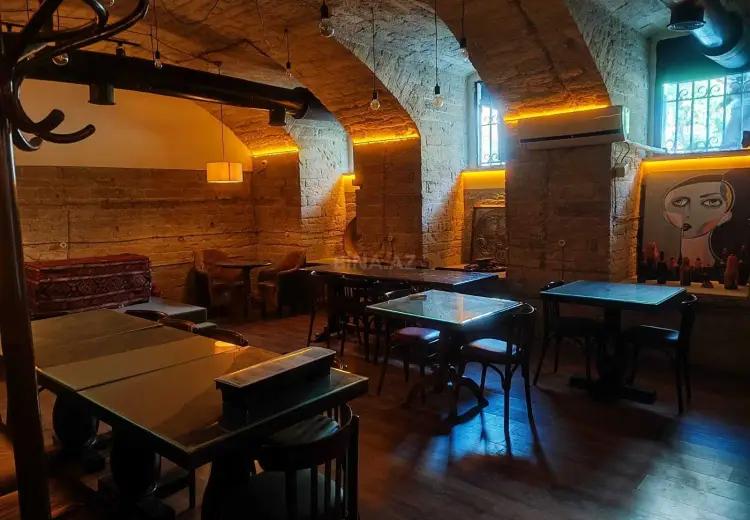 220 m² Obyekt / Ofis Kirayə (aylıq), Səbail, Bakı