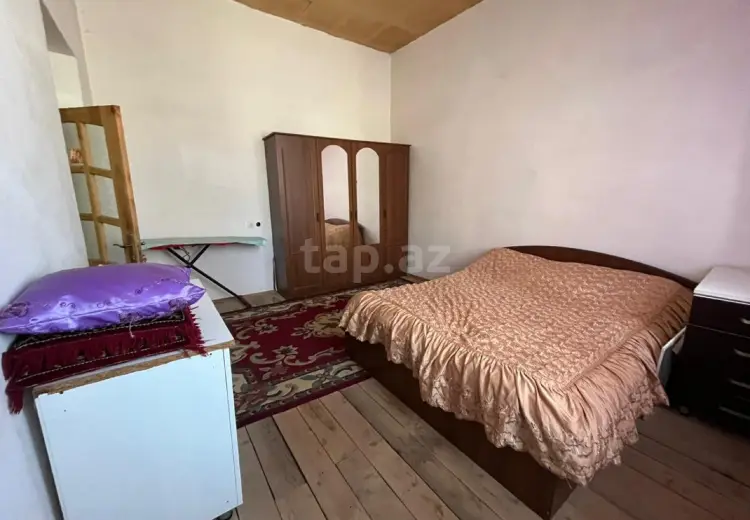 7 otaqlı mənzil , Yevlax