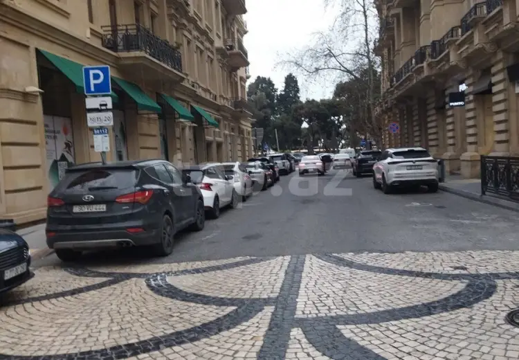 0 m² Obyekt / Ofis , İçəri şəhər, Səbail, Bakı