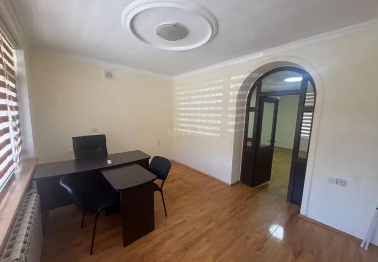 99 m² Obyekt / Ofis Kirayə (aylıq), Xətai, Bakı