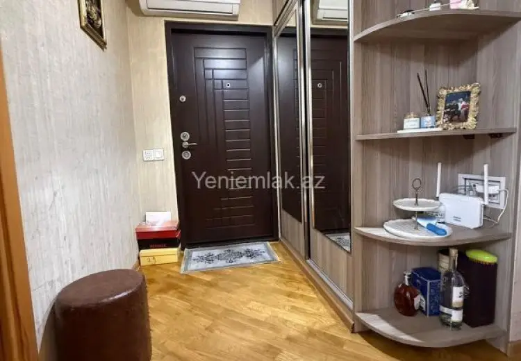 195 000 AZN - 4 otaqlı mənzil Satılır, Nizami, Bakı
