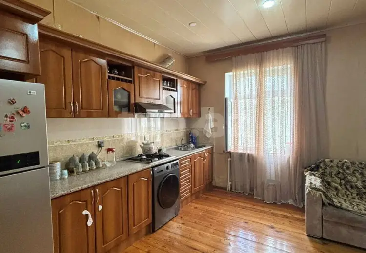 650 000 AZN - 10 otaqlı mənzil, Xətai, Bakı