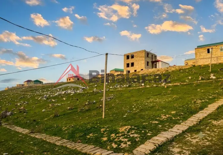 11 sot Torpaq Satılır, Bakı