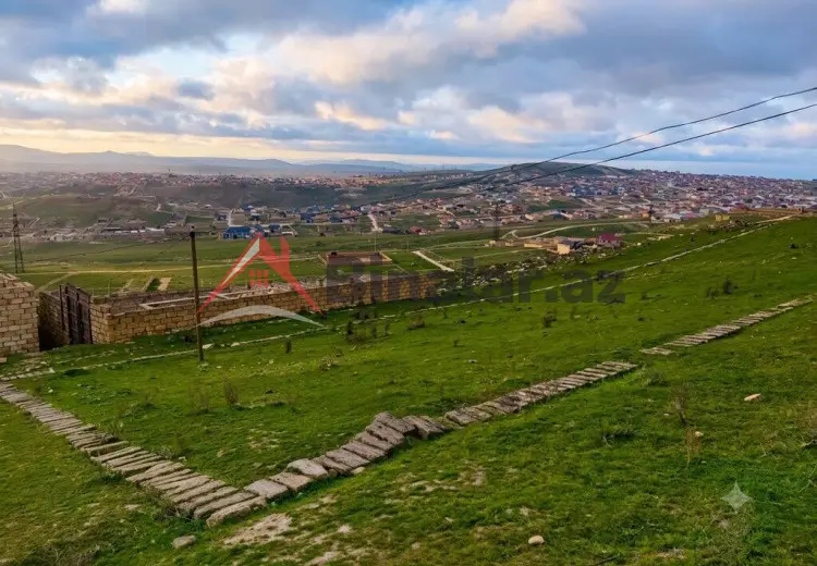 11 sot Torpaq Satılır, Bakı