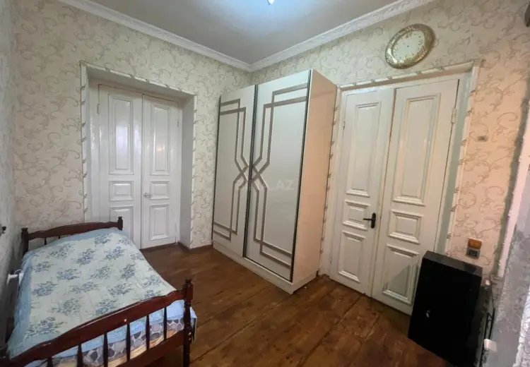10 otaqlı mənzil Satılır, Gəncə