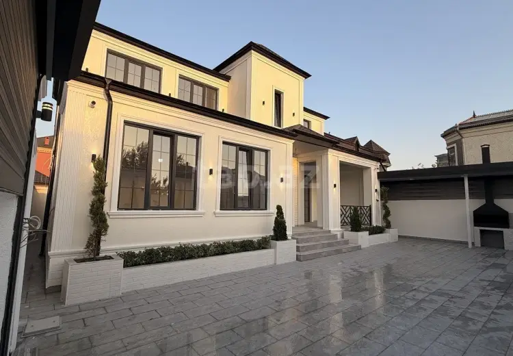 5 otaqlı mənzil , Bakı