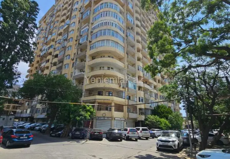 350 000 AZN - 3 otaqlı mənzil Satılır, Yasamal qəs., Nizami, Bakı