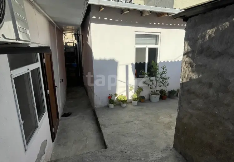 4 otaqlı mənzil , Bakı