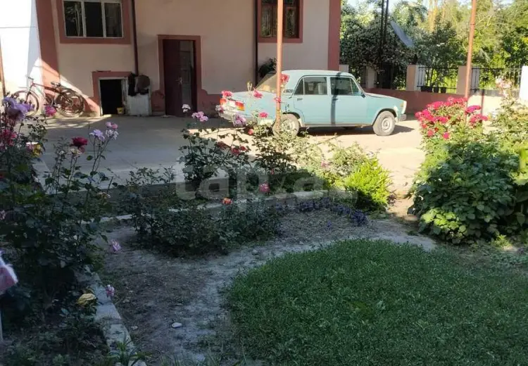 5 otaqlı mənzil , Xaçmaz