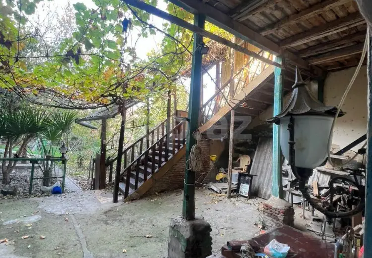 10 otaqlı mənzil , Gəncə