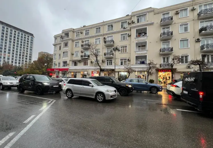90 m² Obyekt / Ofis Satılır, Nəsimi, Bakı