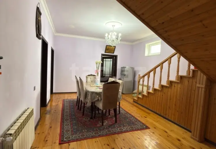 8 otaqlı mənzil , Sumqayıt