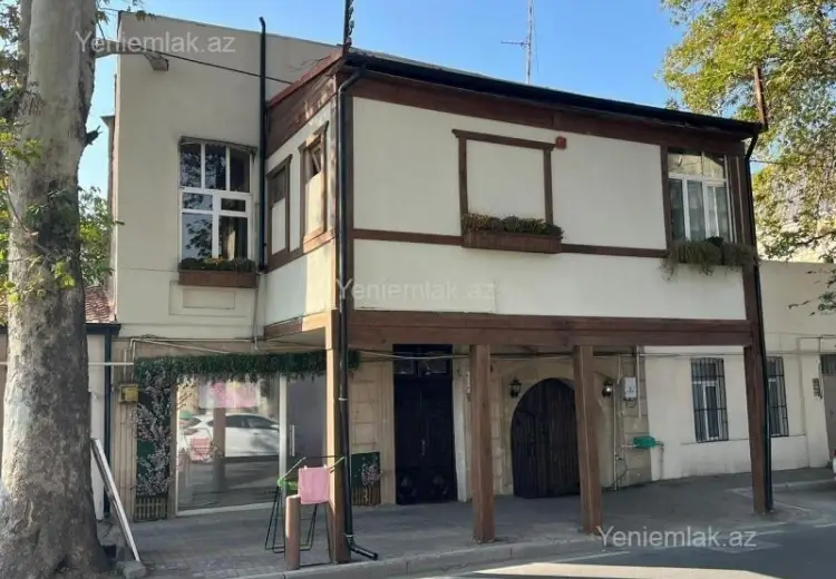 10 otaqlı mənzil Satılır, Gəncə