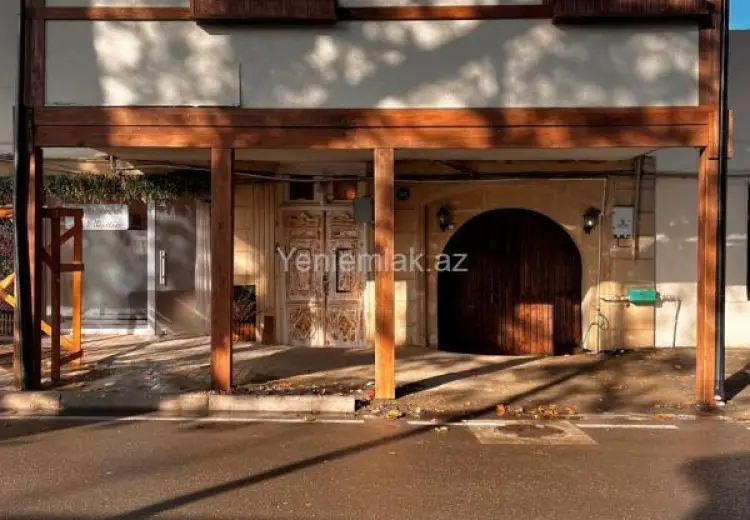 10 otaqlı mənzil Satılır, Gəncə