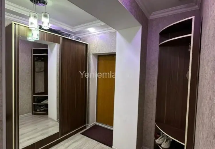 255 000 AZN - 4 otaqlı mənzil Satılır, Nizami, Bakı