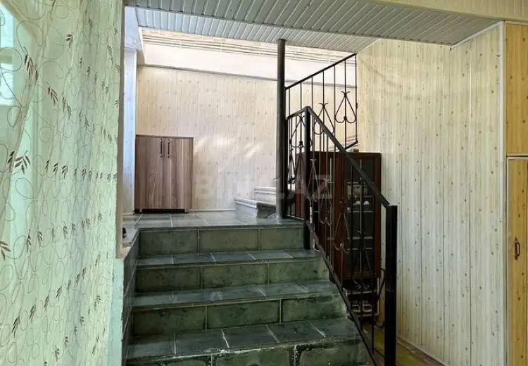 11 otaqlı mənzil Satılır, Abşeron