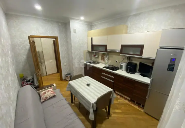 2 otaqlı mənzil , Bakı