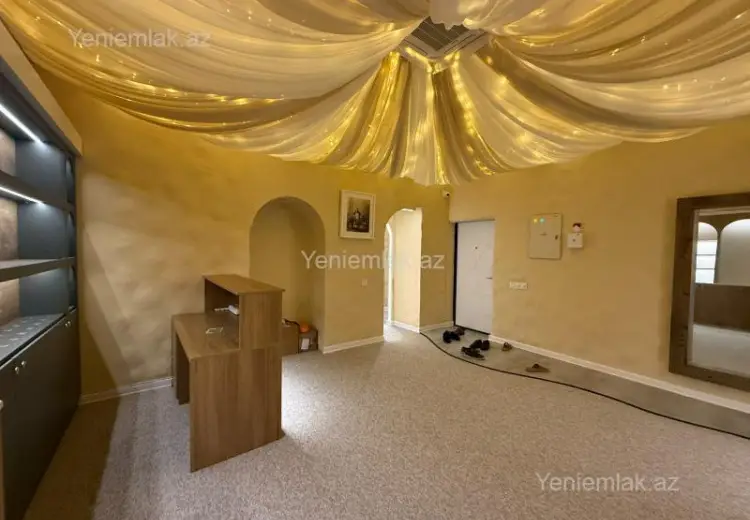 200 m² Obyekt / Ofis Satılır, Səbail, Bakı