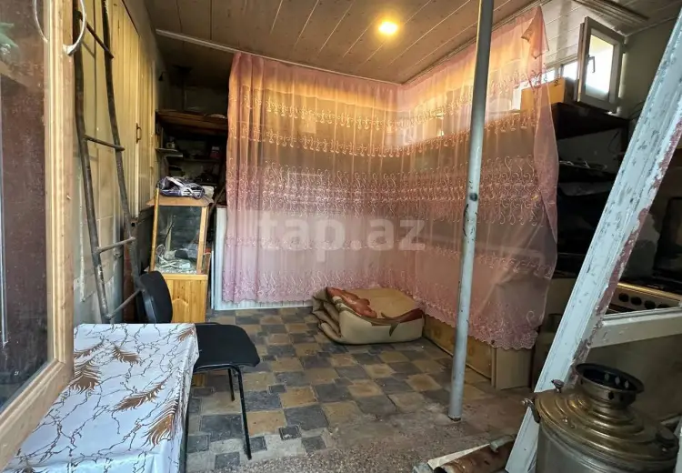 11 otaqlı mənzil , Xırdalan