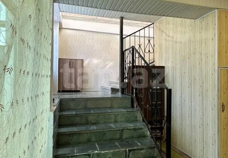 11 otaqlı mənzil , Xırdalan