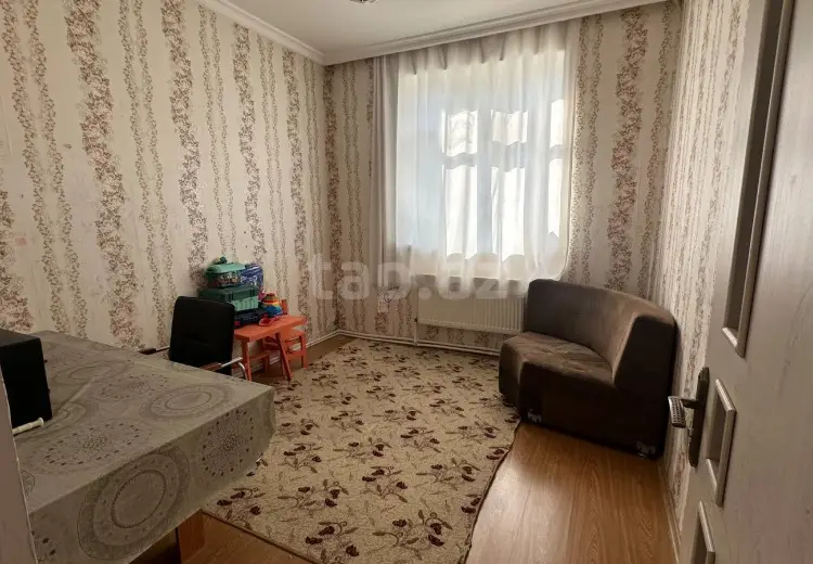 11 otaqlı mənzil , Xırdalan