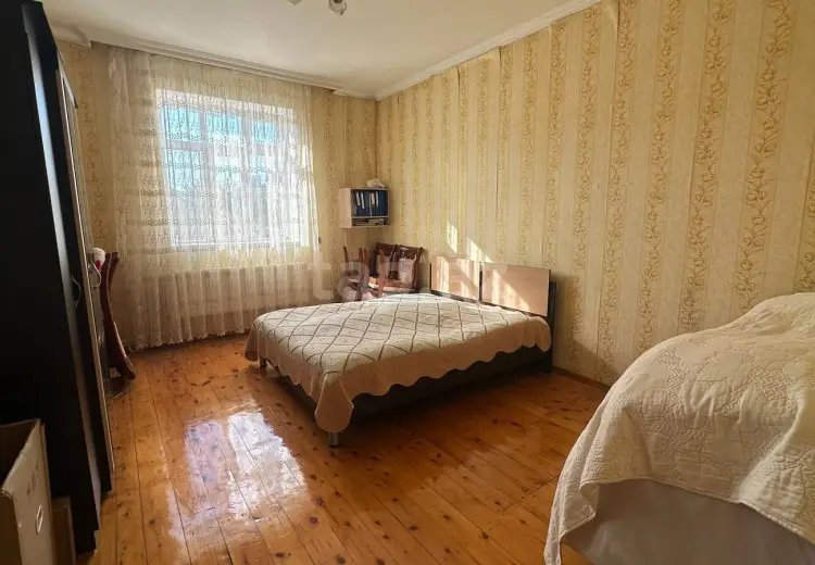 11 otaqlı mənzil , Xırdalan