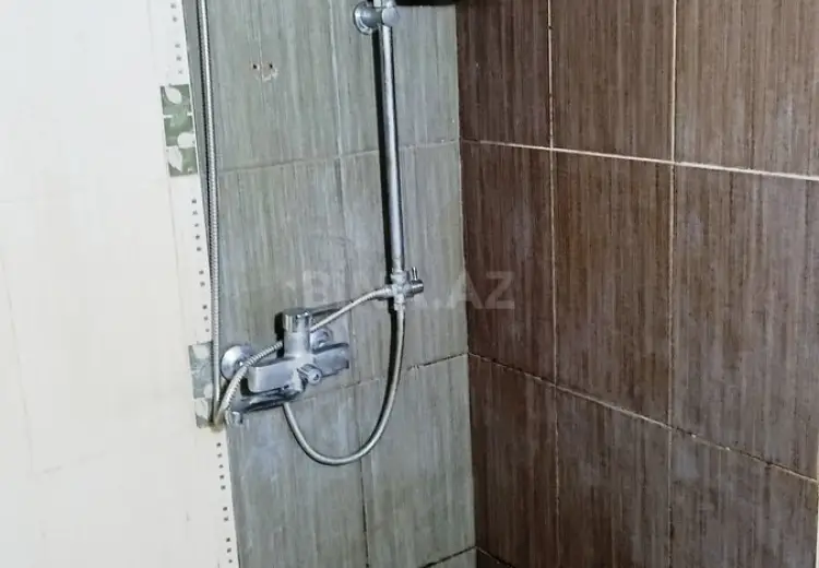 2 otaqlı mənzil Satılır, Şəki