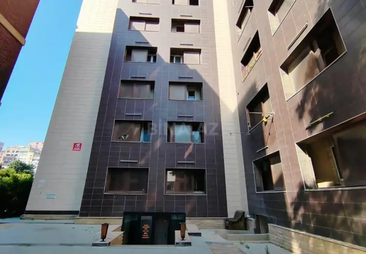 200 m² Obyekt / Ofis Satılır, Binəqədi qəs., Binəqədi, Bakı
