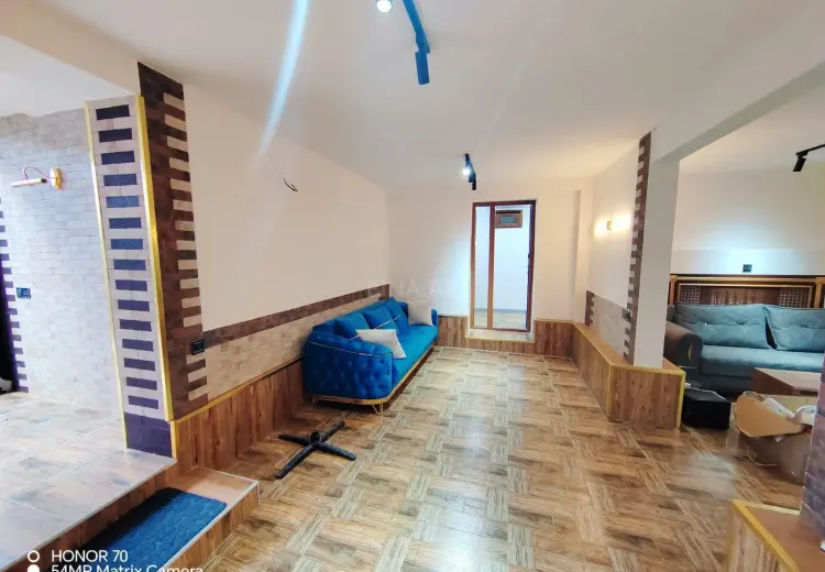 200 m² Obyekt / Ofis Satılır, Binəqədi qəs., Binəqədi, Bakı
