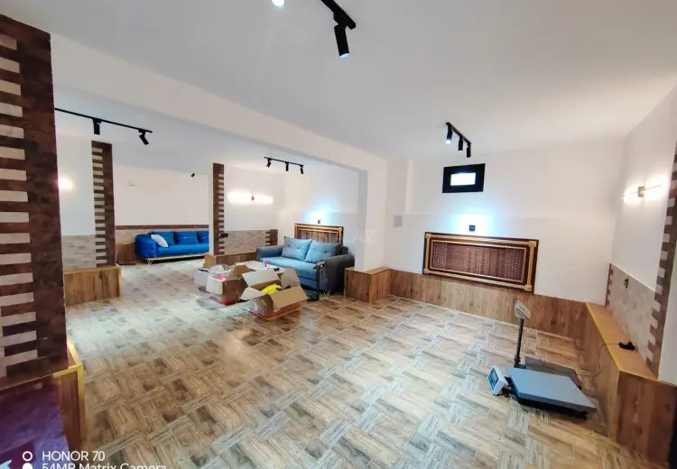 200 m² Obyekt / Ofis Satılır, Binəqədi qəs., Binəqədi, Bakı