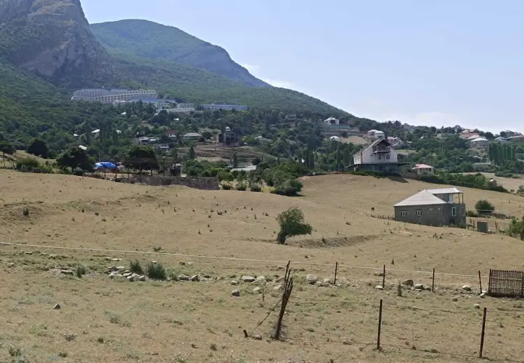 6 sot Torpaq Satılır, Siyəzən