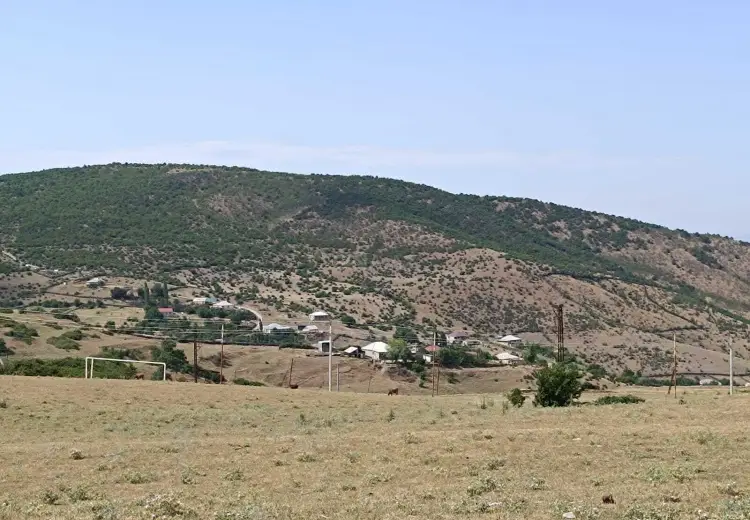 6 sot Torpaq Satılır, Siyəzən