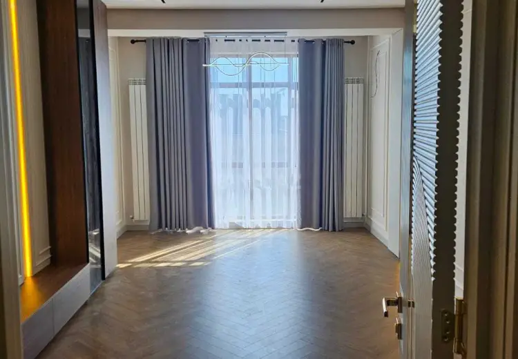 3 otaqlı mənzil Satılır, Badamdar qəs., Səbail, Bakı