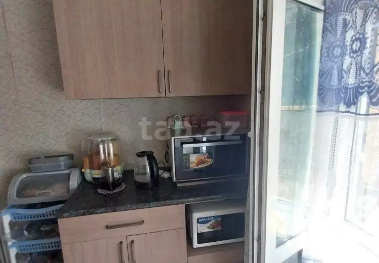 3 otaqlı mənzil , Bakı