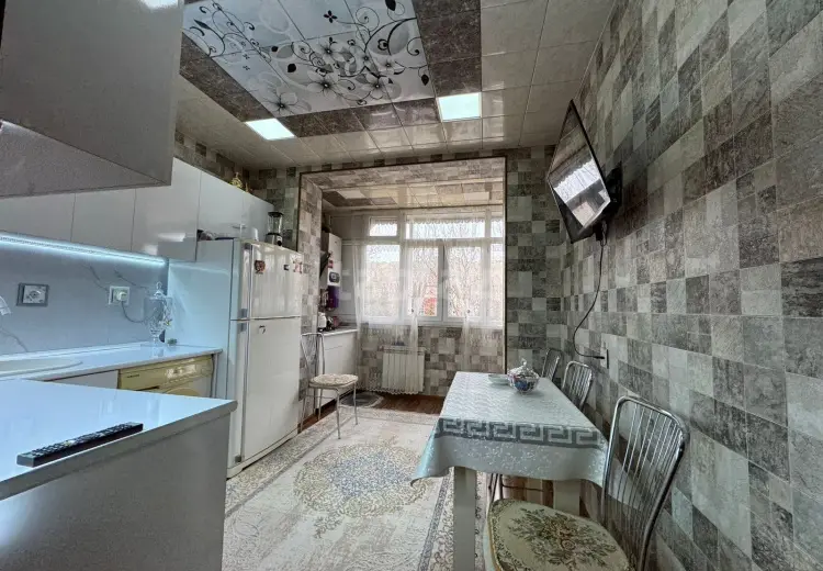 4 otaqlı mənzil , Mingəçevir
