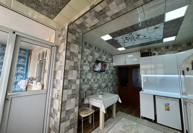 4 otaqlı mənzil , Mingəçevir