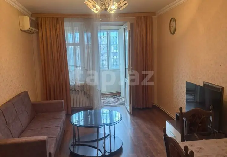 800 AZN - 3 otaqlı mənzil Kirayə (aylıq), Bakı