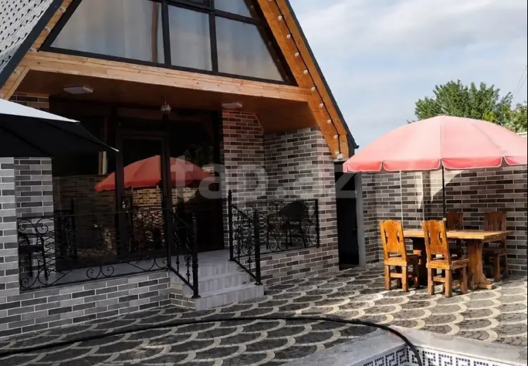3 otaqlı mənzil , Quba