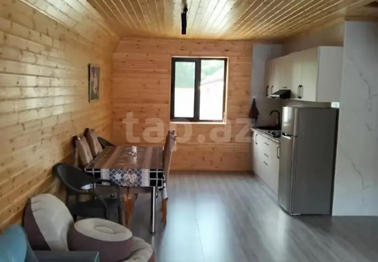 3 otaqlı mənzil , Quba